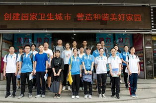 欣賞民俗商品 感受傳統(tǒng)文化 石家莊市一中學(xué)子走進(jìn)太和文化禮品城