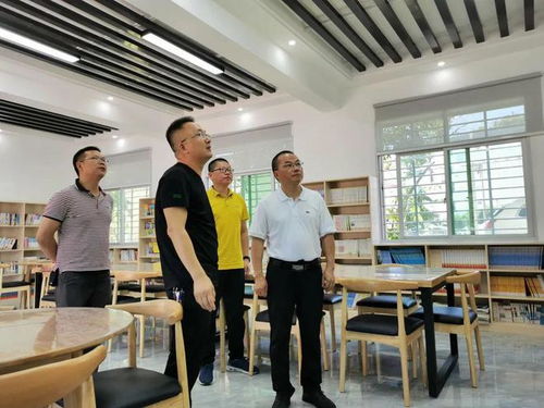 翔云鎮主要領導帶隊到翔云中學指導檢查中考工作