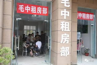 場面太壯觀 直擊六安毛坦廠中學今天送考,上萬人出動,頭車尾號 666